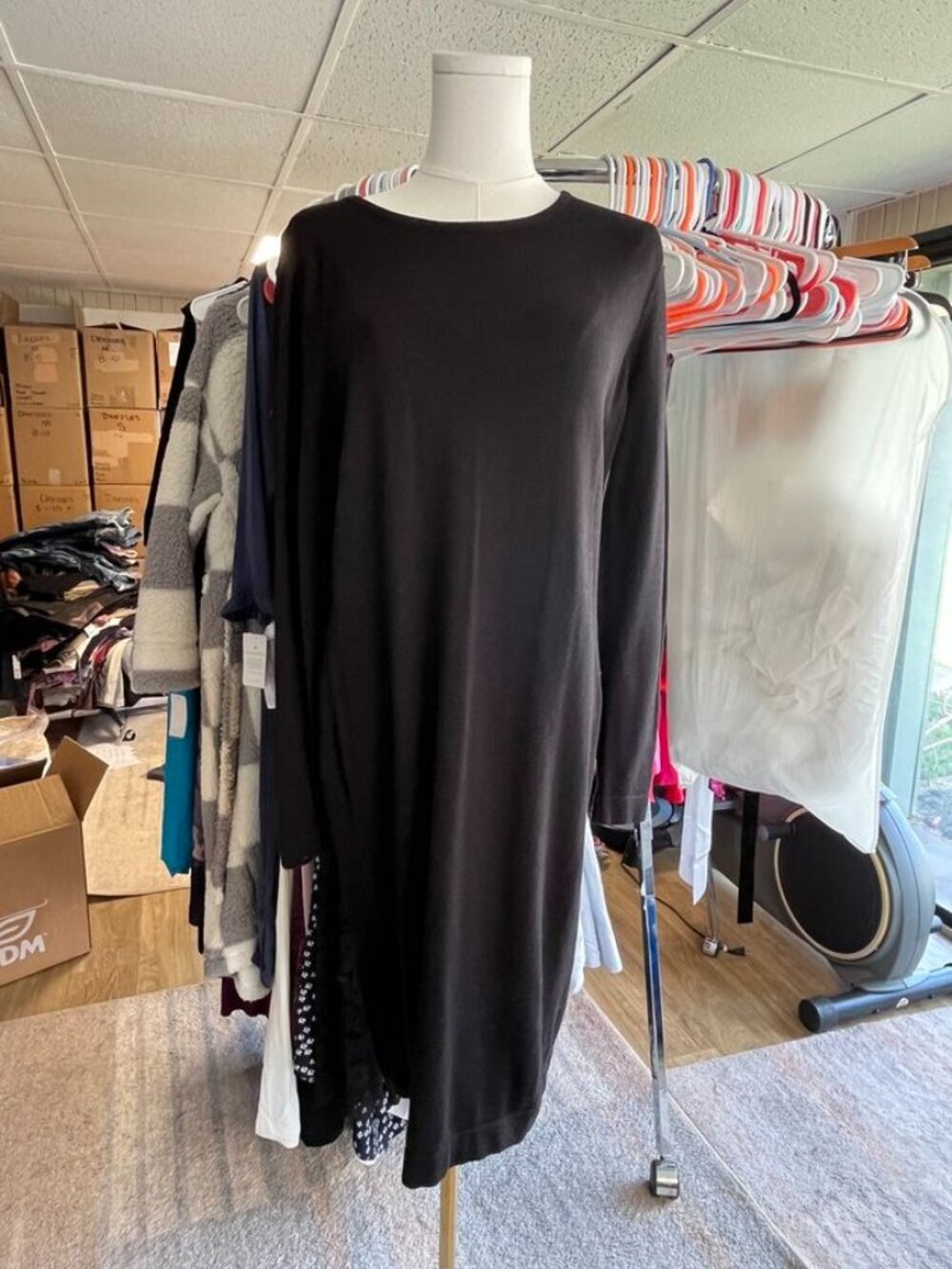 Nina Leonard Black Sweater Dress L Long Sleeve Knit Midi - Picture 2 of 7